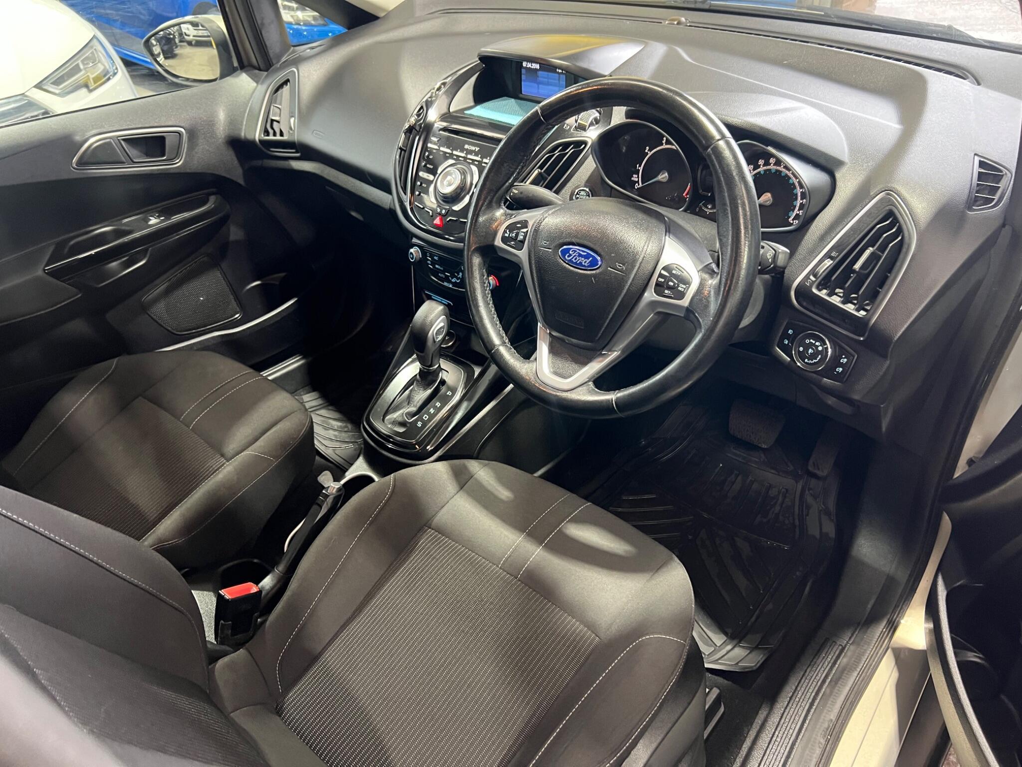 Ford B-Max - Image 19