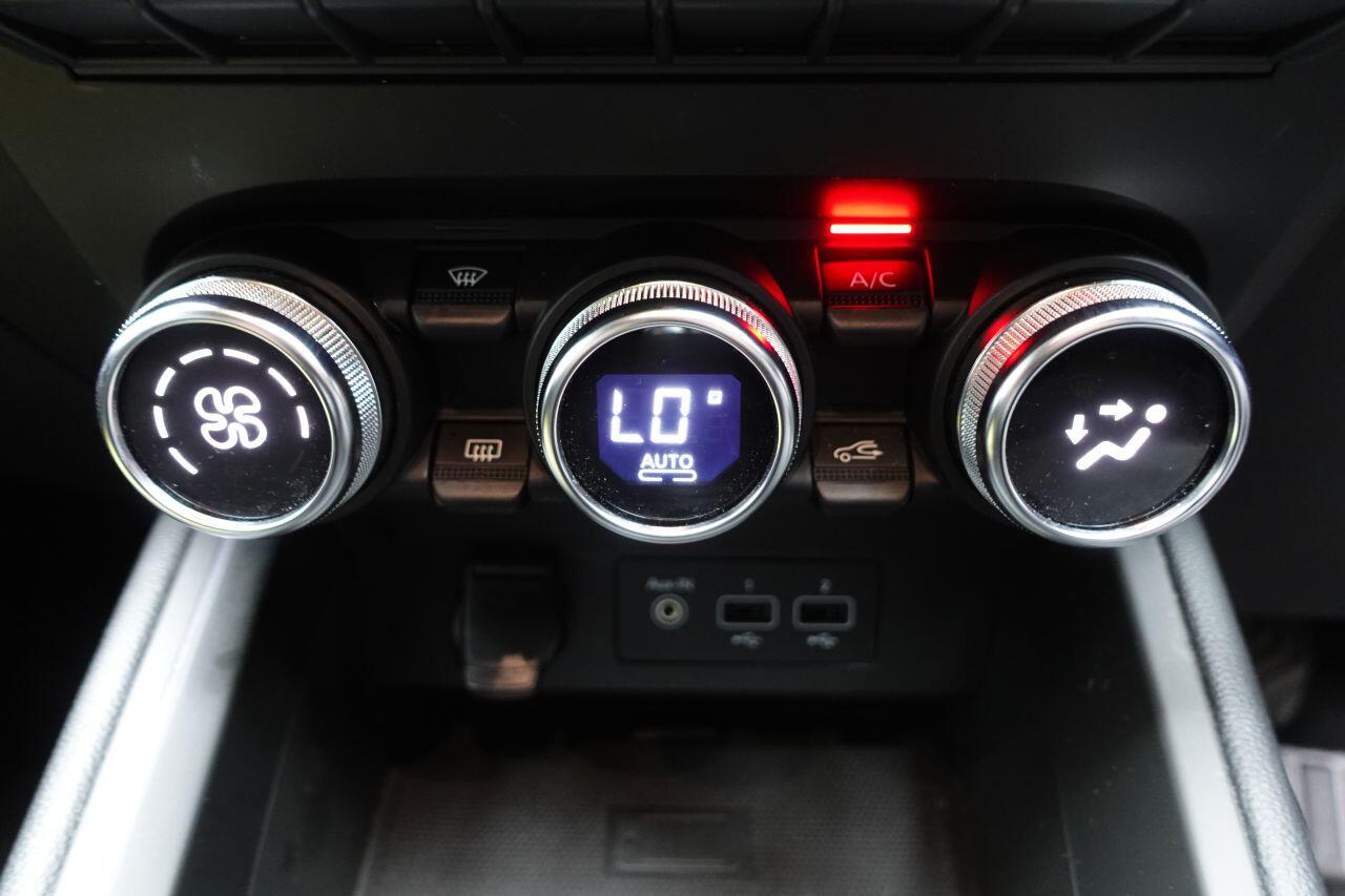 Renault Clio - Image 47