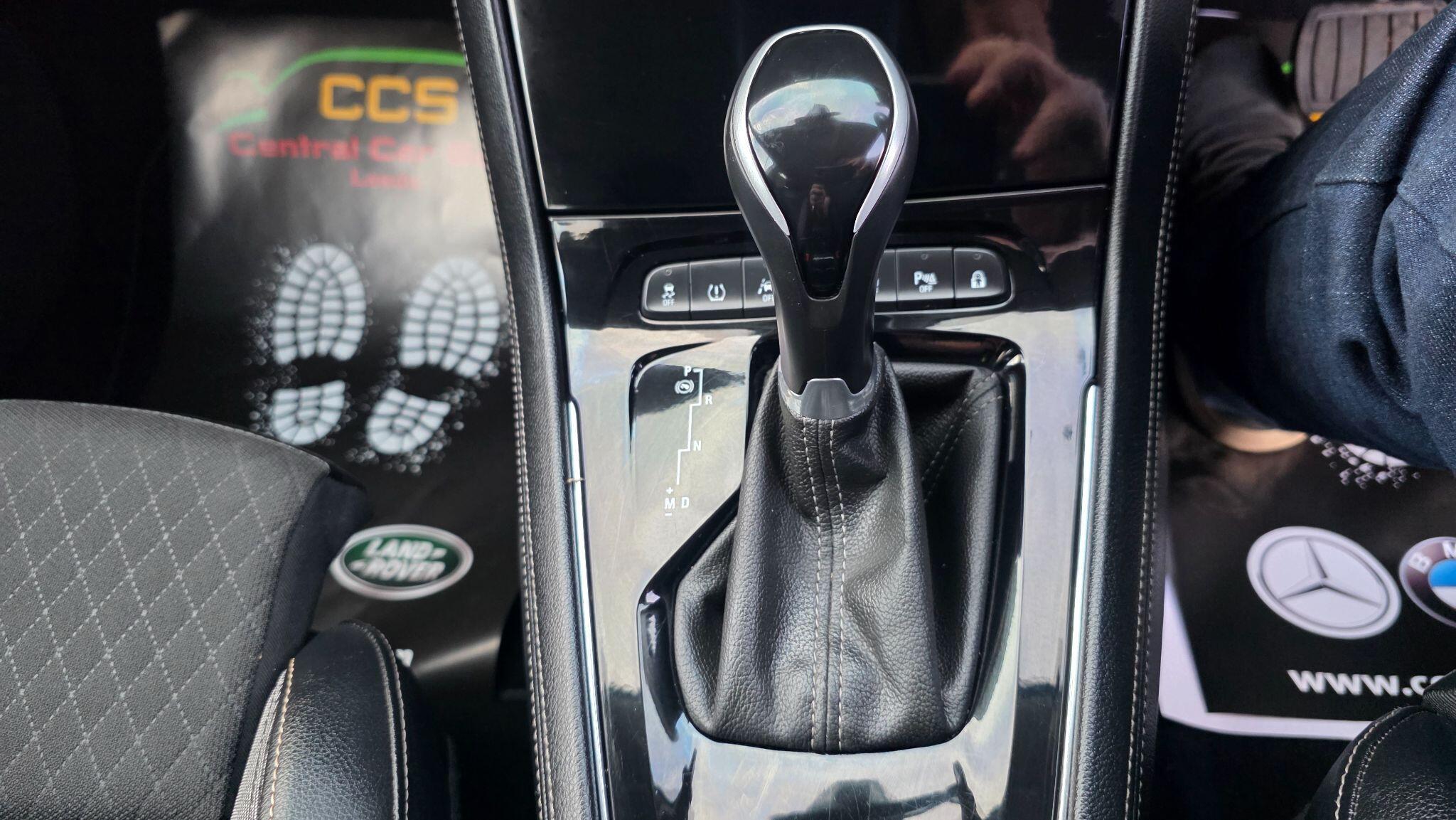 Vauxhall Grandland X - Image 30