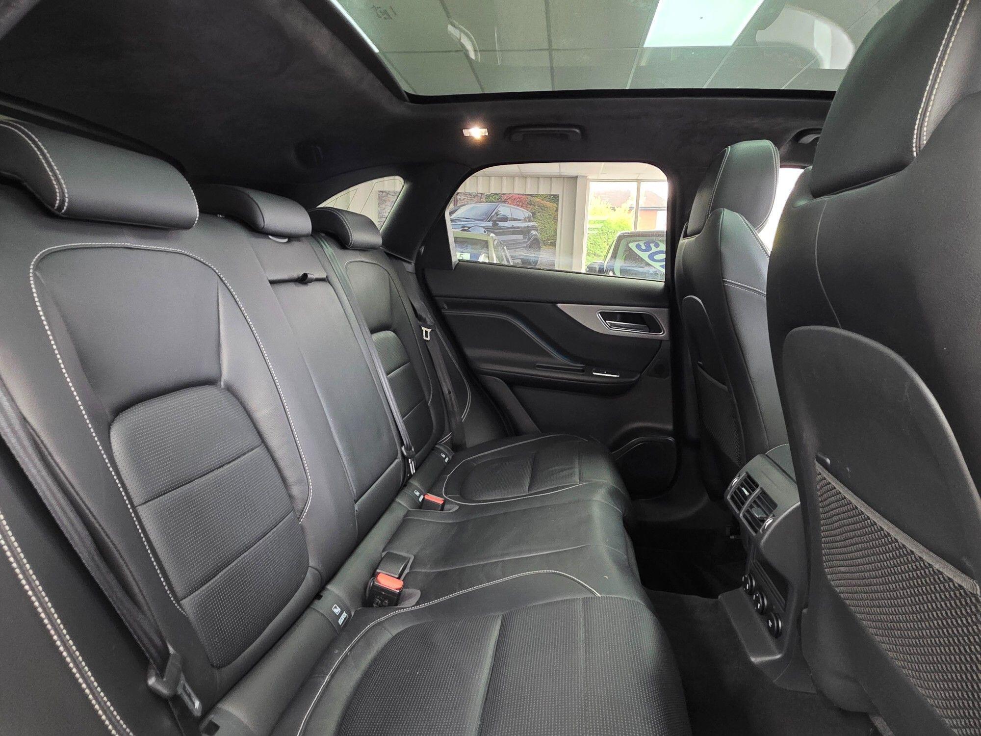 Jaguar F-Pace - Image 24