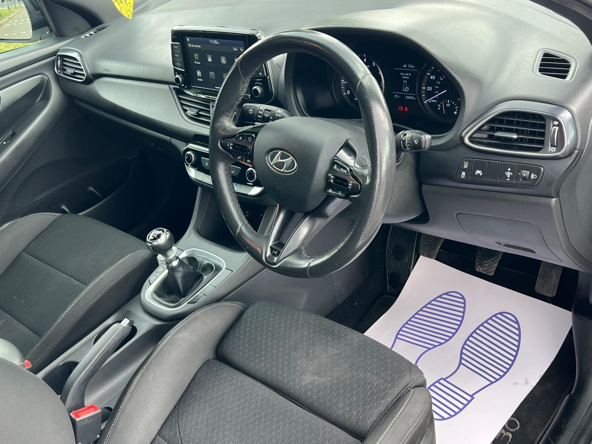 Hyundai i30 - Image 13