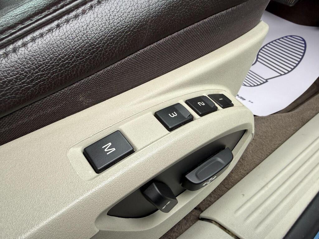 Volvo V40 - Image 29