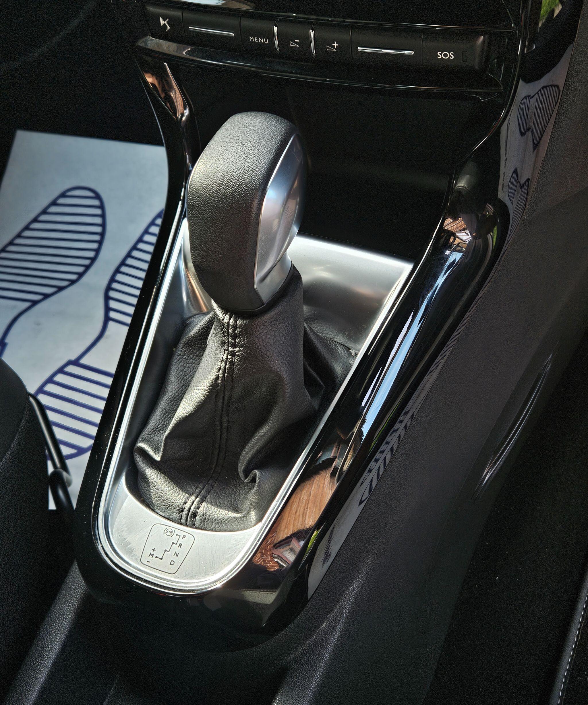DS AUTOMOBILES DS 3 - Image 18