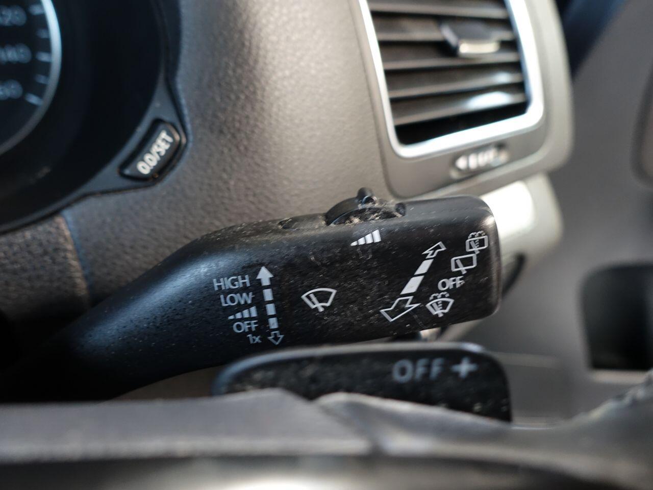 Volkswagen Sharan - Image 27