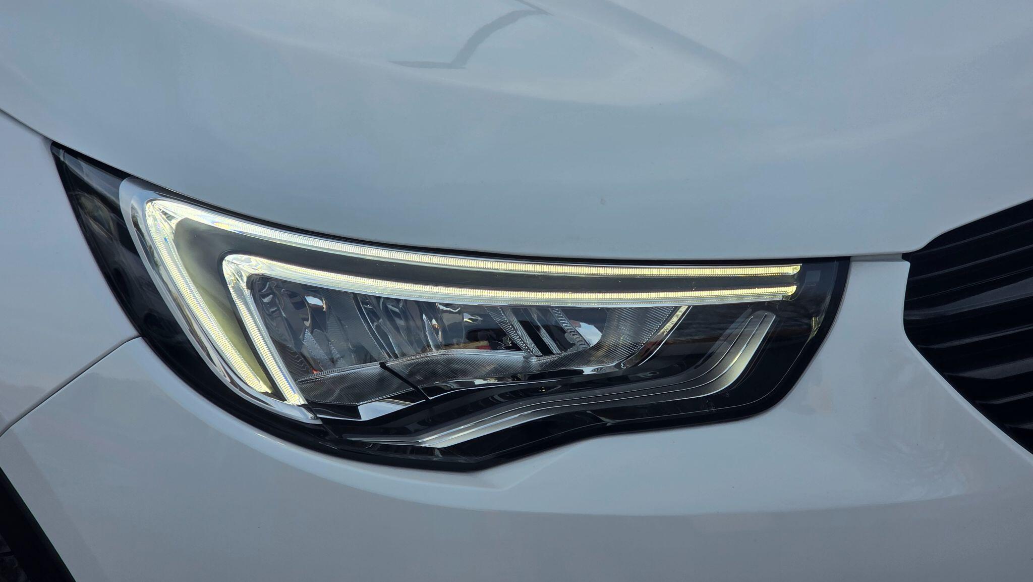Vauxhall Grandland X - Image 5