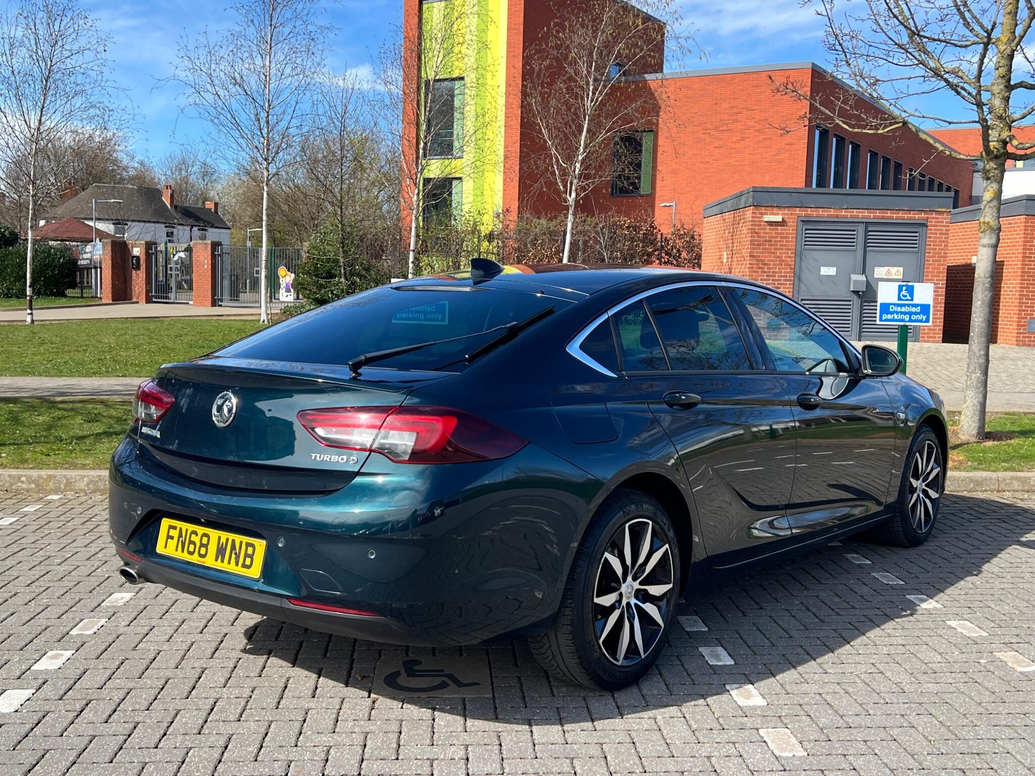 Vauxhall Insignia - Image 6