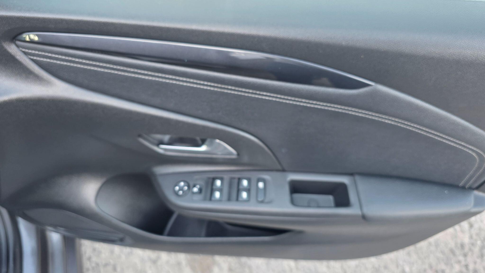 Vauxhall Corsa - Image 28