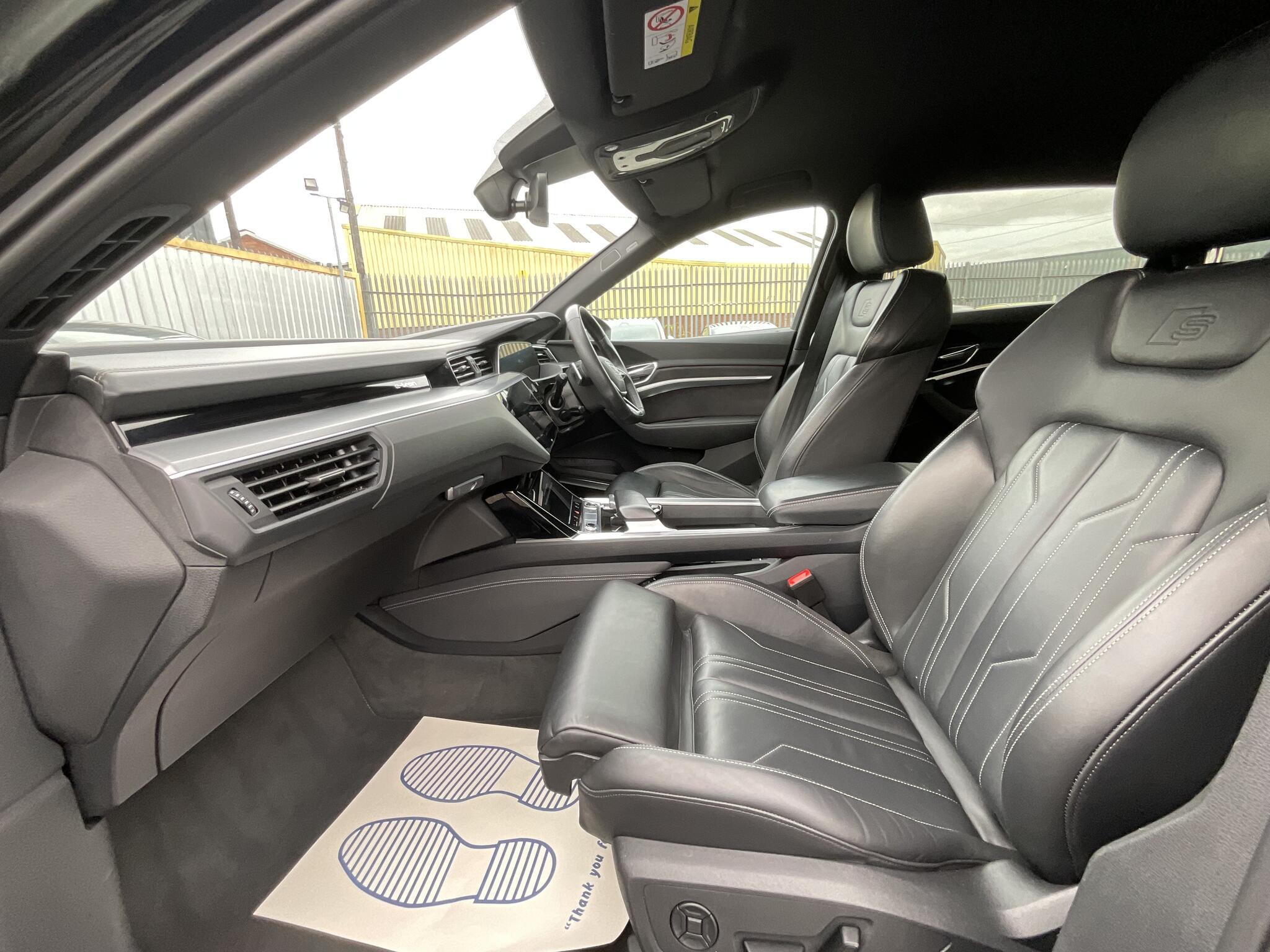Audi E-Tron - Image 20