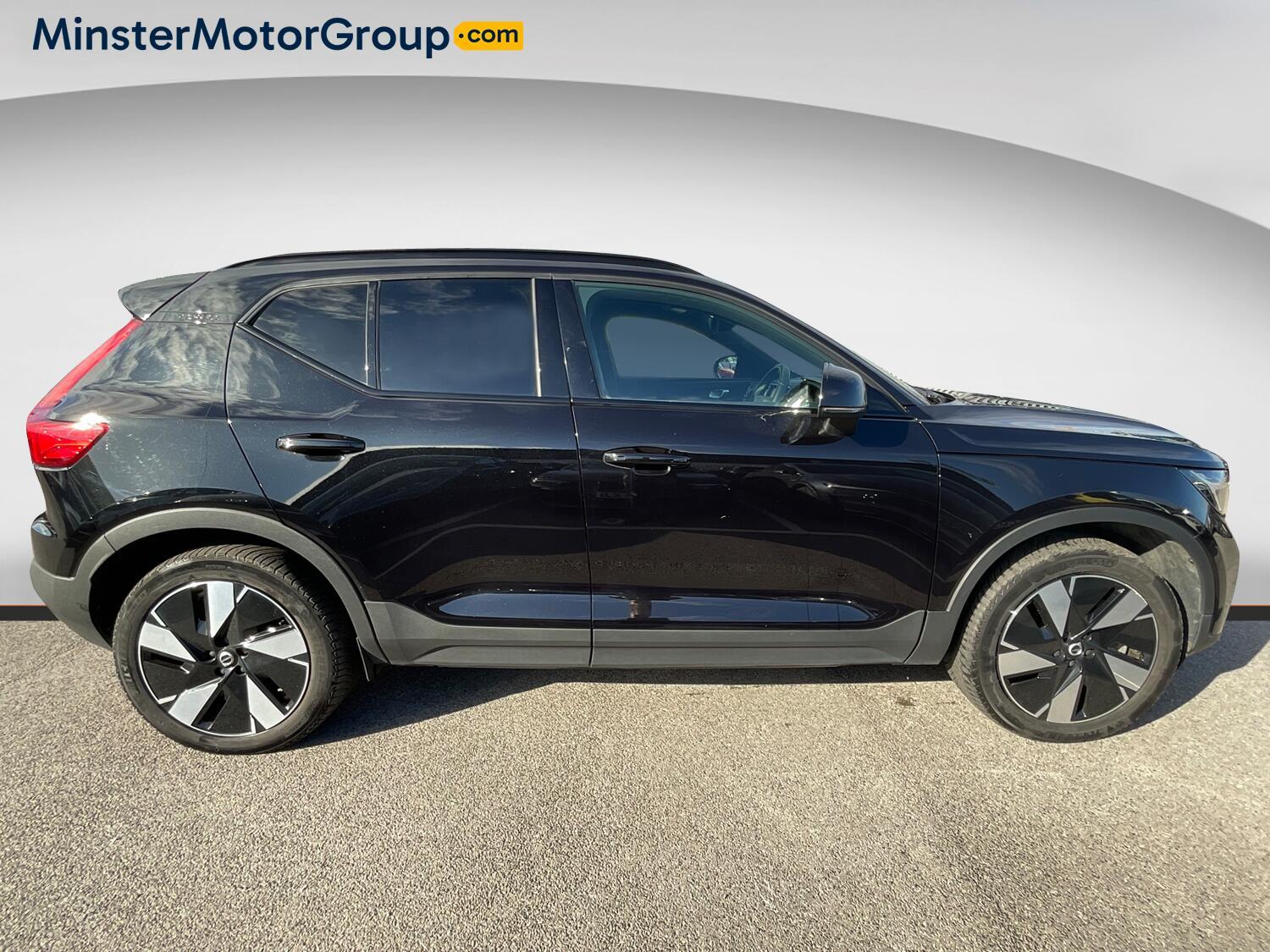 Volvo XC40 - Image 2