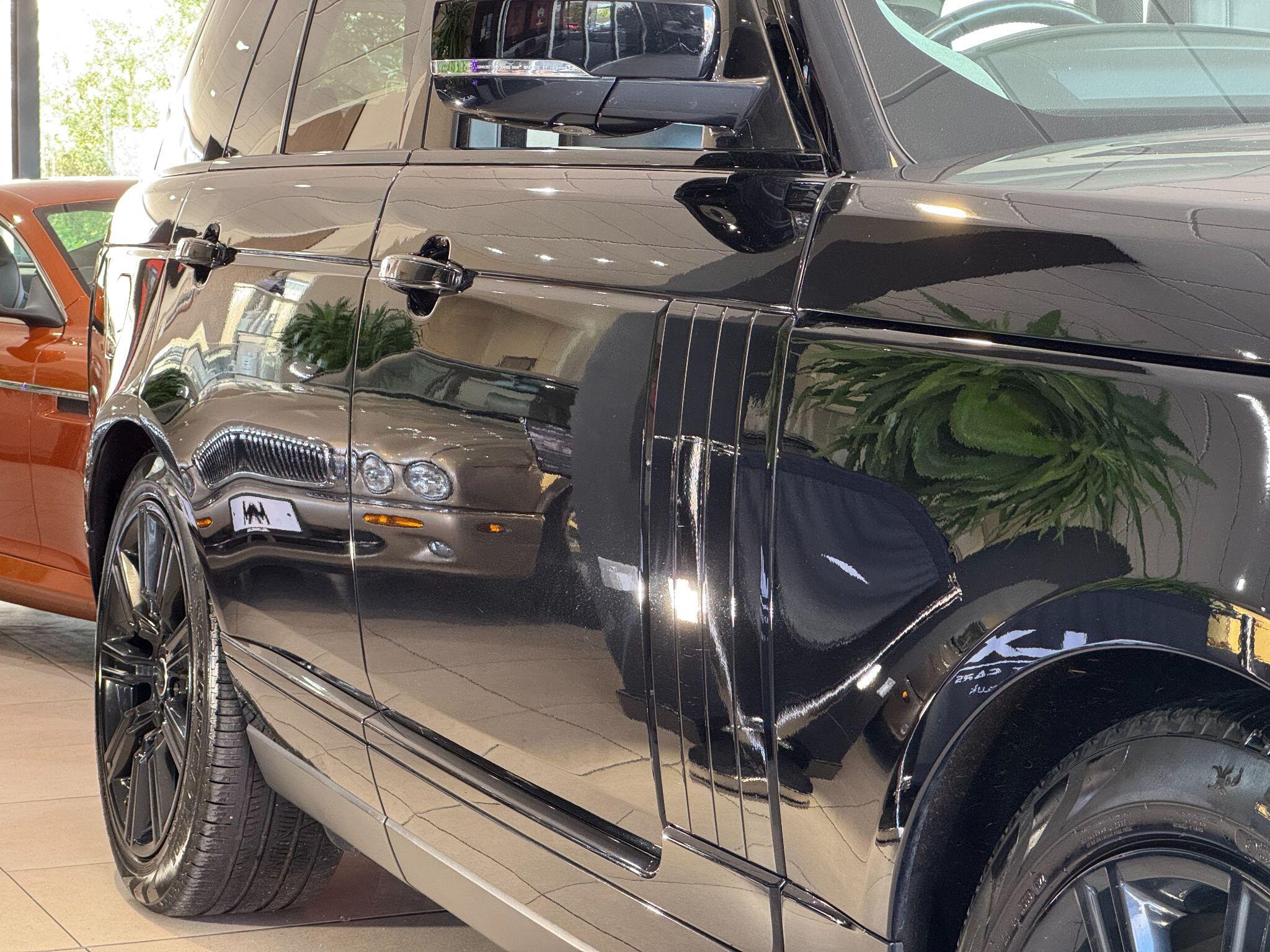 Land Rover Range Rover - Image 5