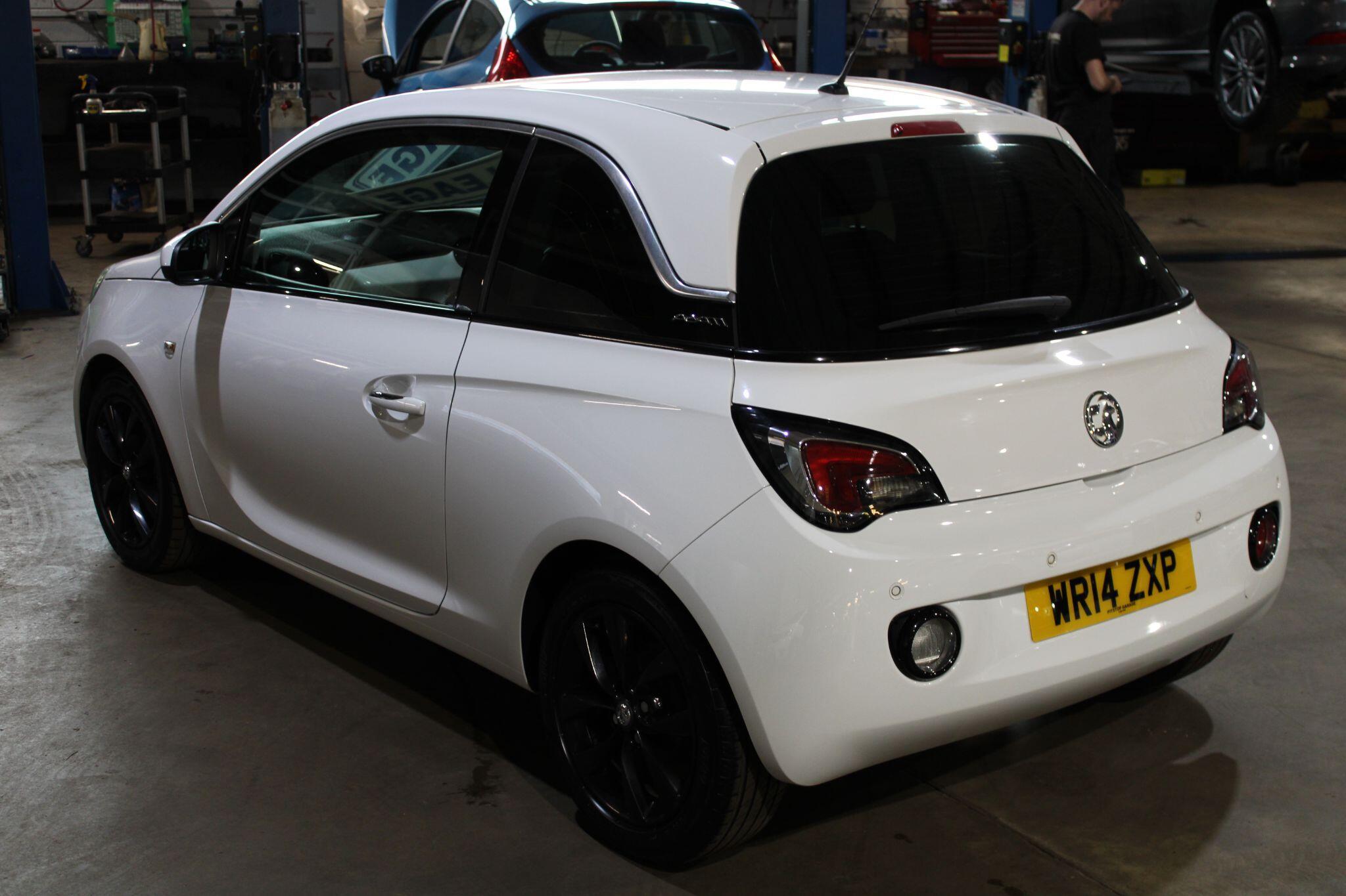 Vauxhall ADAM - Image 18