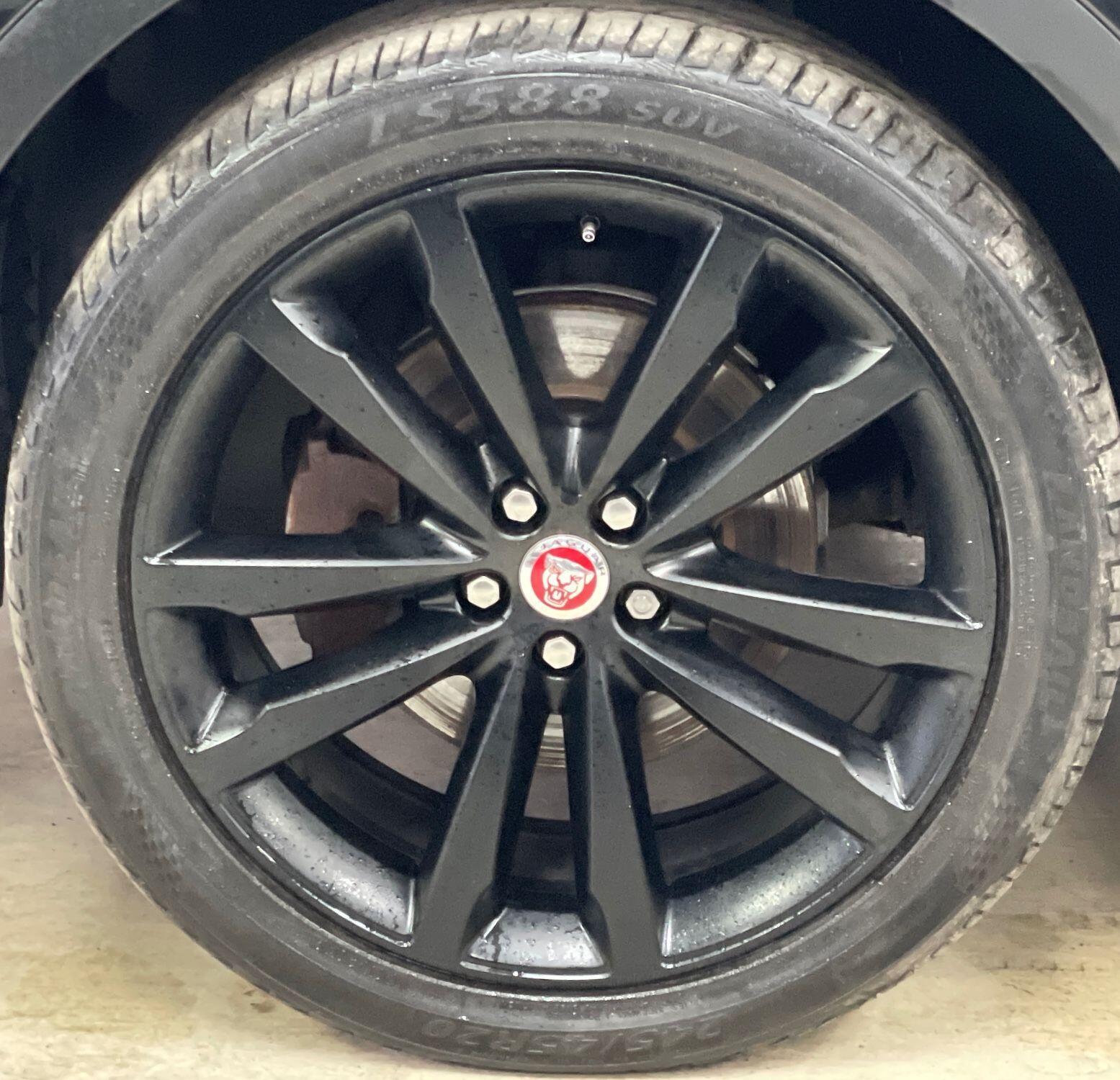 Jaguar E-Pace - Image 17