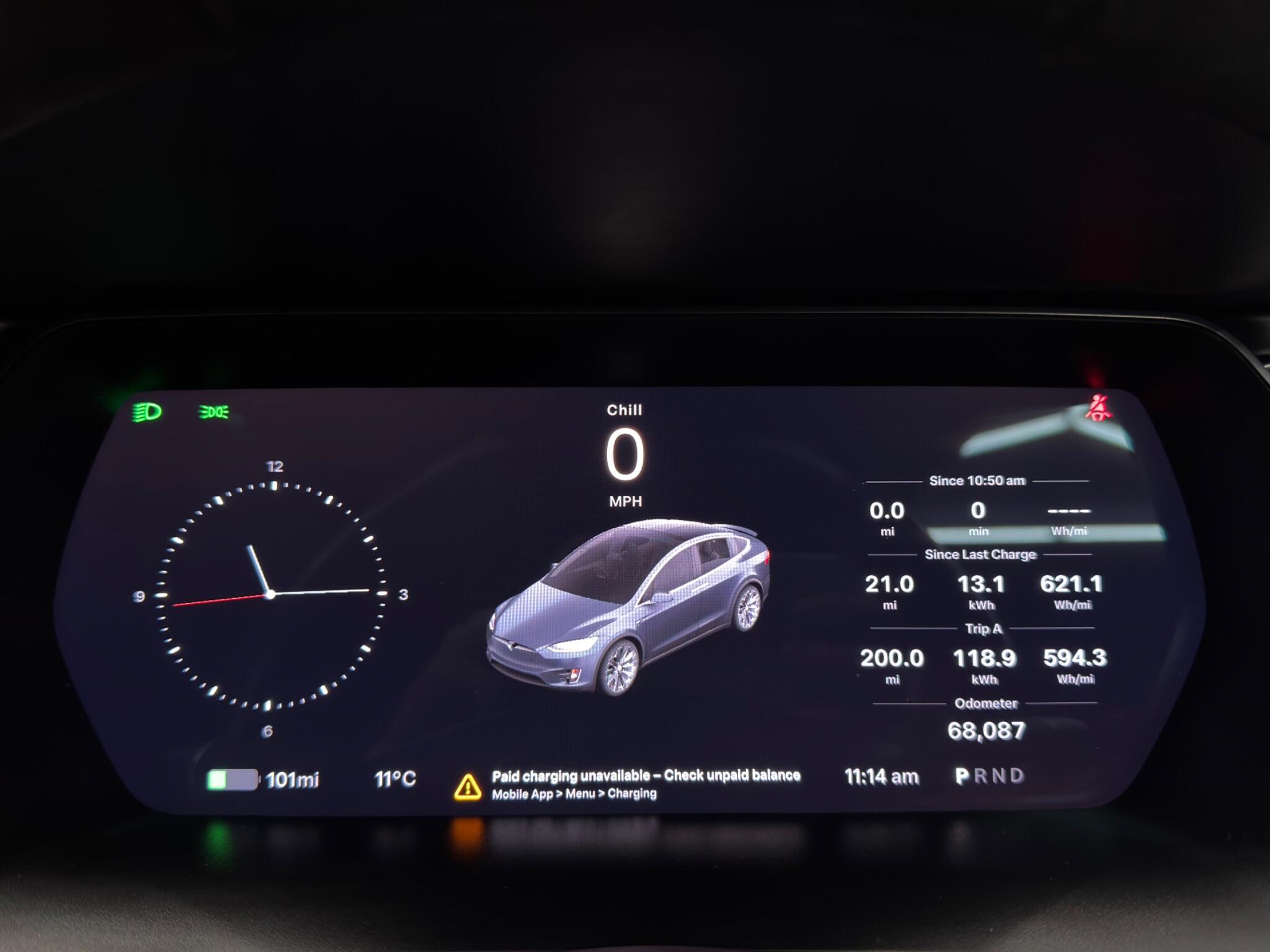 Tesla Model X - Image 25