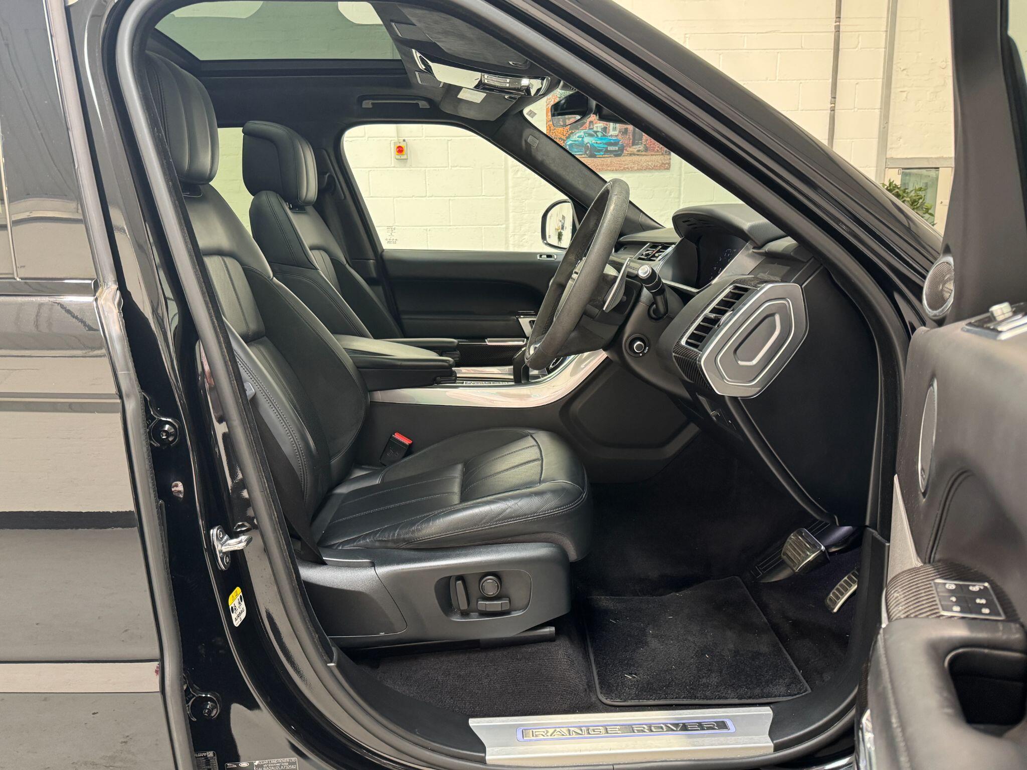 Land Rover RANGE ROVER SPORT - Image 18