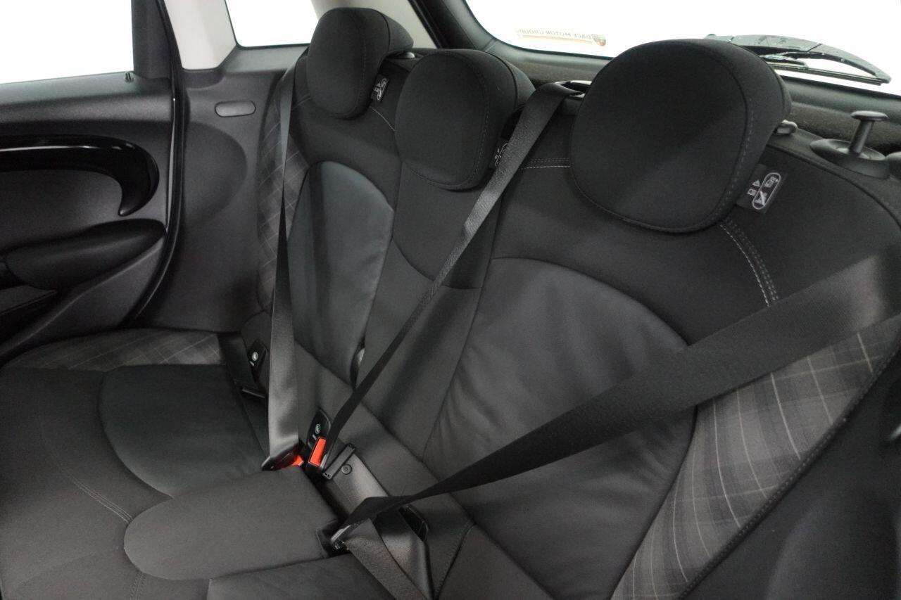 MINI Hatch - Image 20