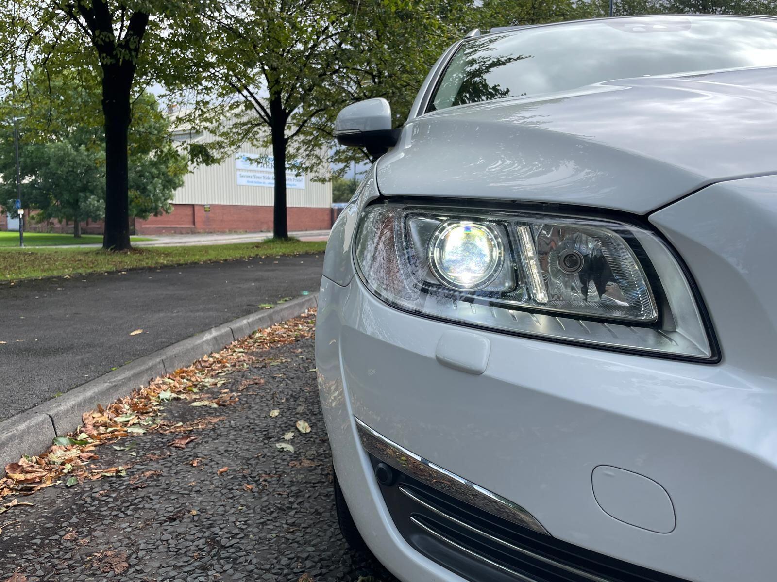 Volvo V70 - Image 13