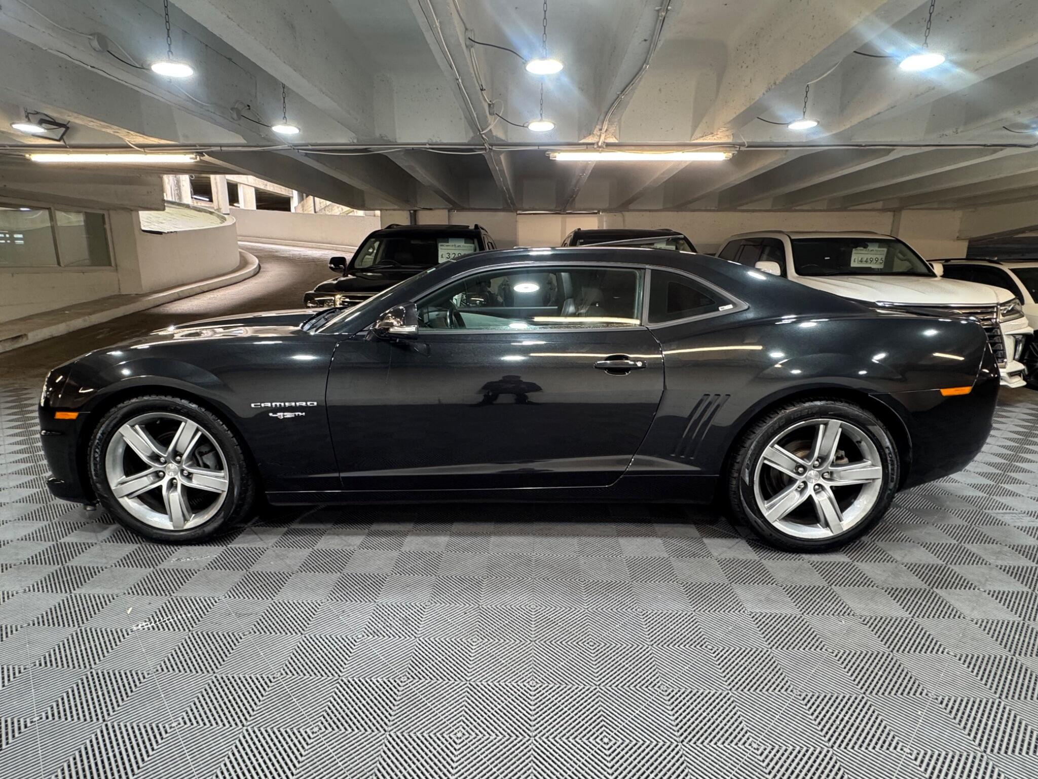 Chevrolet Camaro - Image 2
