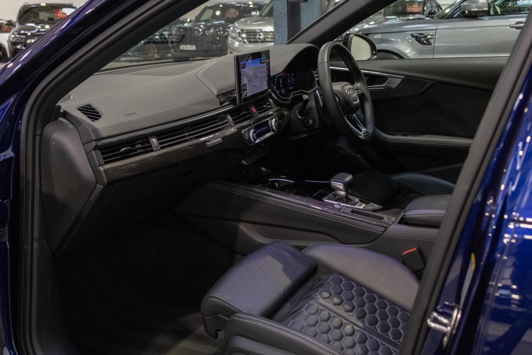 Audi Rs4 Avant - Image 13