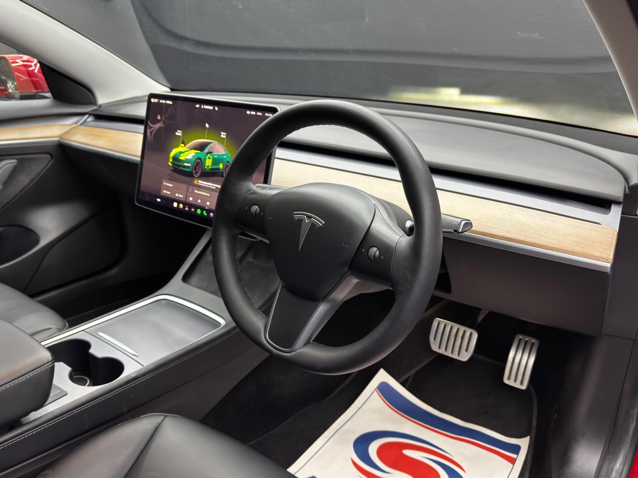 Tesla Model 3 - Image 9