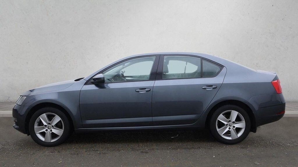 Skoda Octavia - Image 8