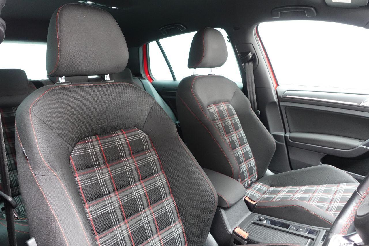 Volkswagen Golf - Image 3