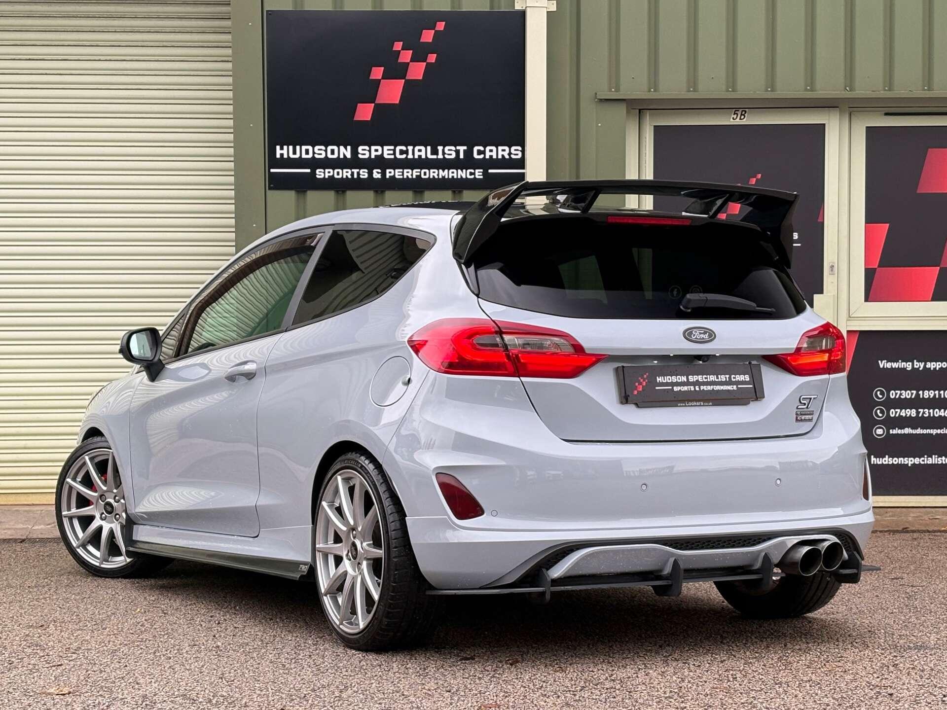 Ford Fiesta - Image 2