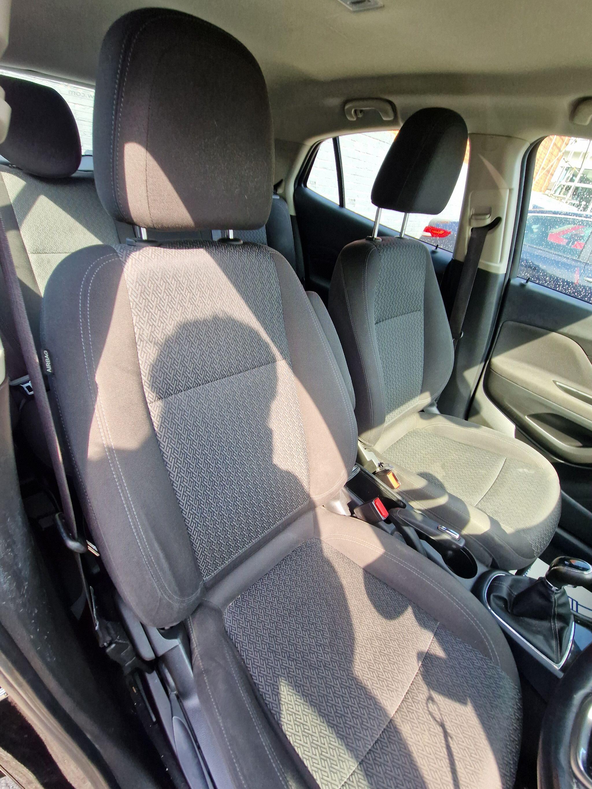 Vauxhall Mokka X - Image 30
