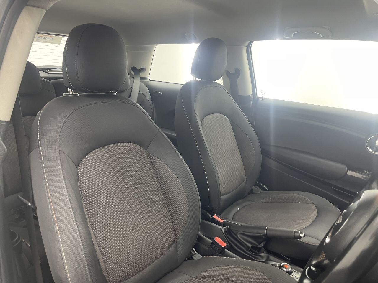 MINI Hatch - Image 2