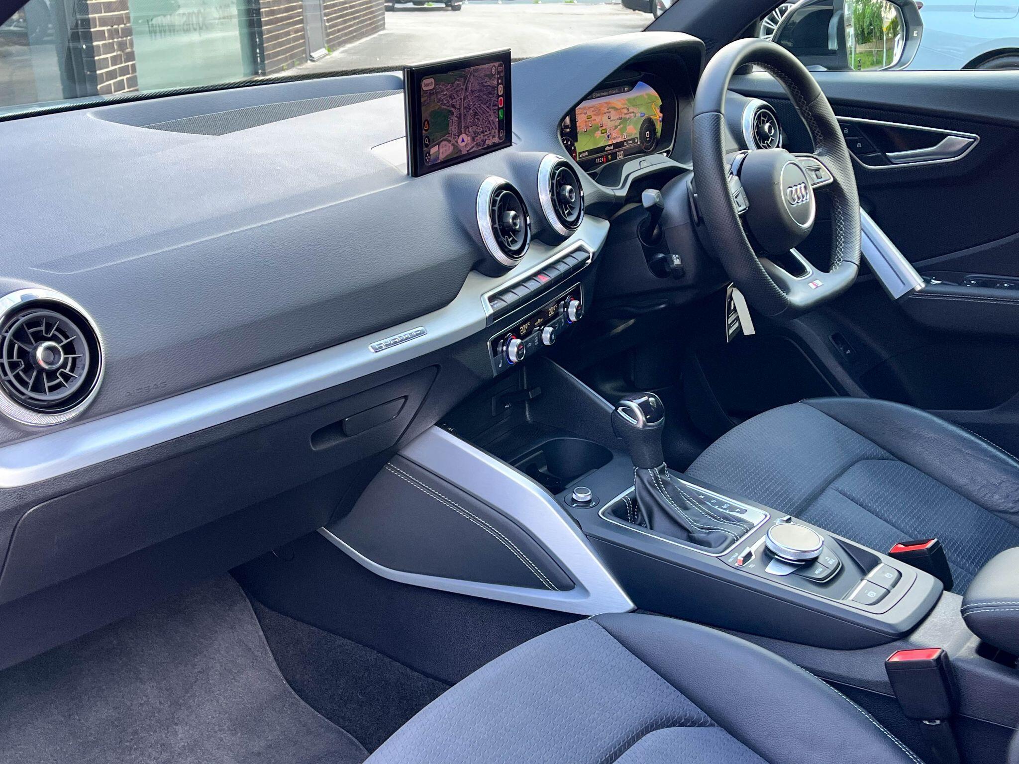 Audi SQ2 - Image 6