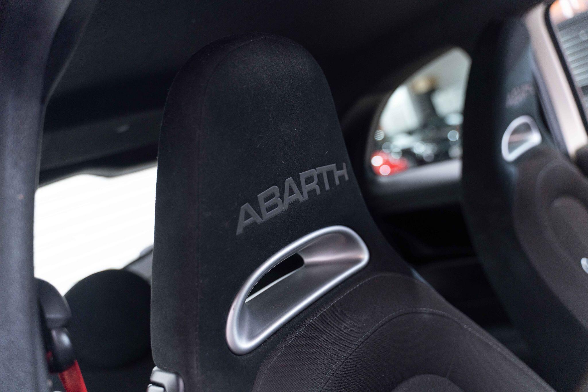 Abarth 595 - Image 7