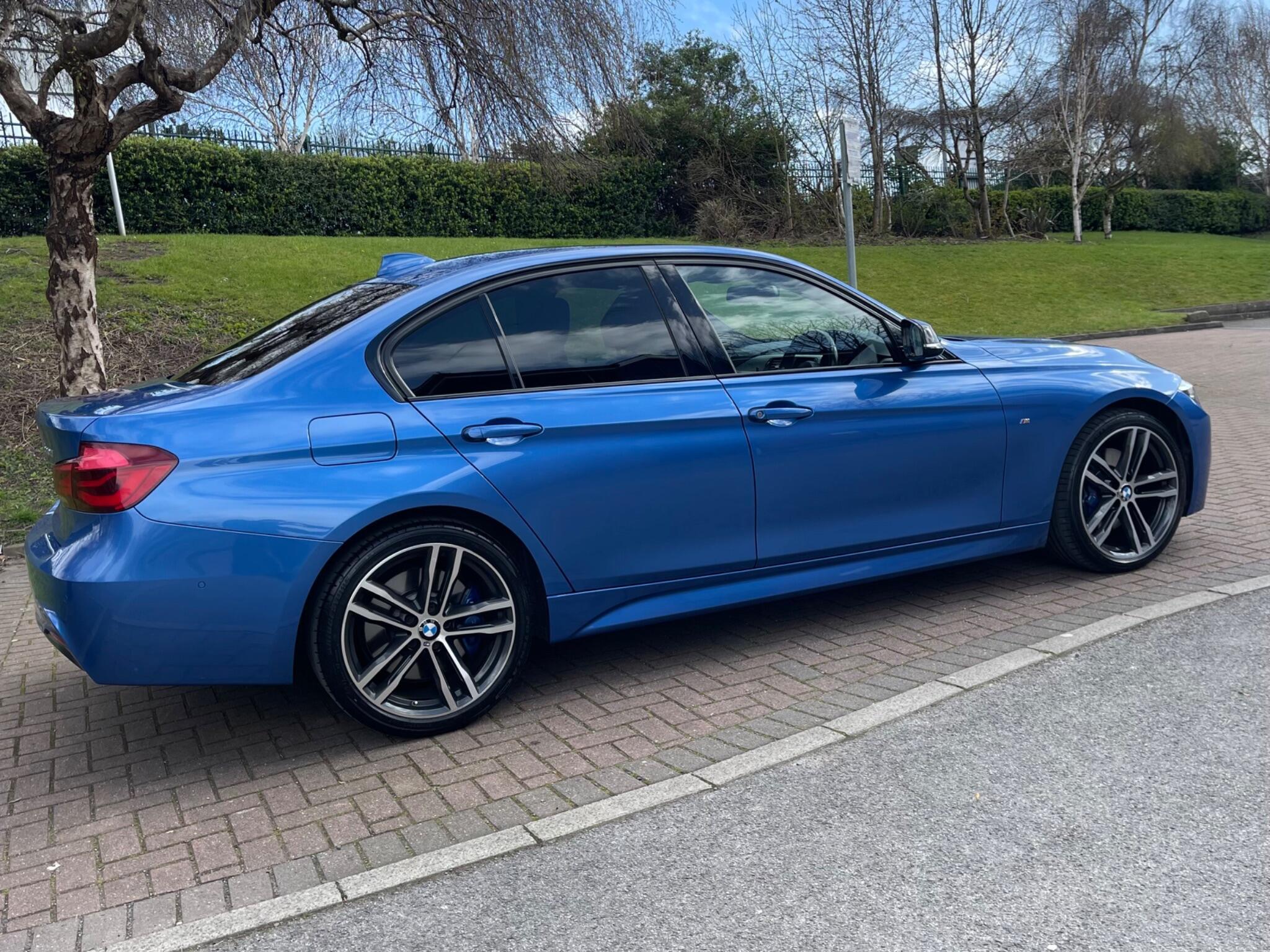 BMW 3 Series - Image 22