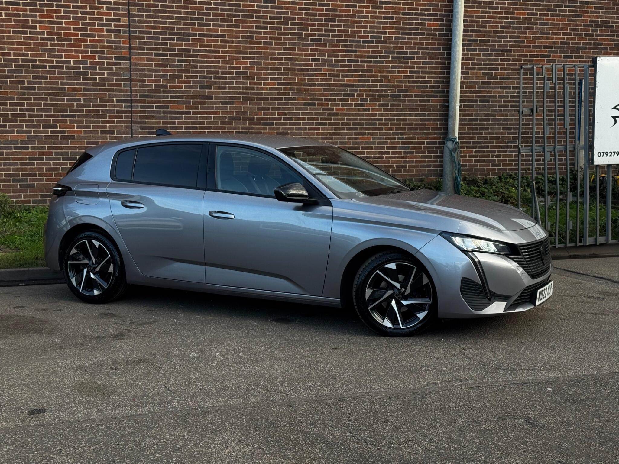 Peugeot 308 - Image 12
