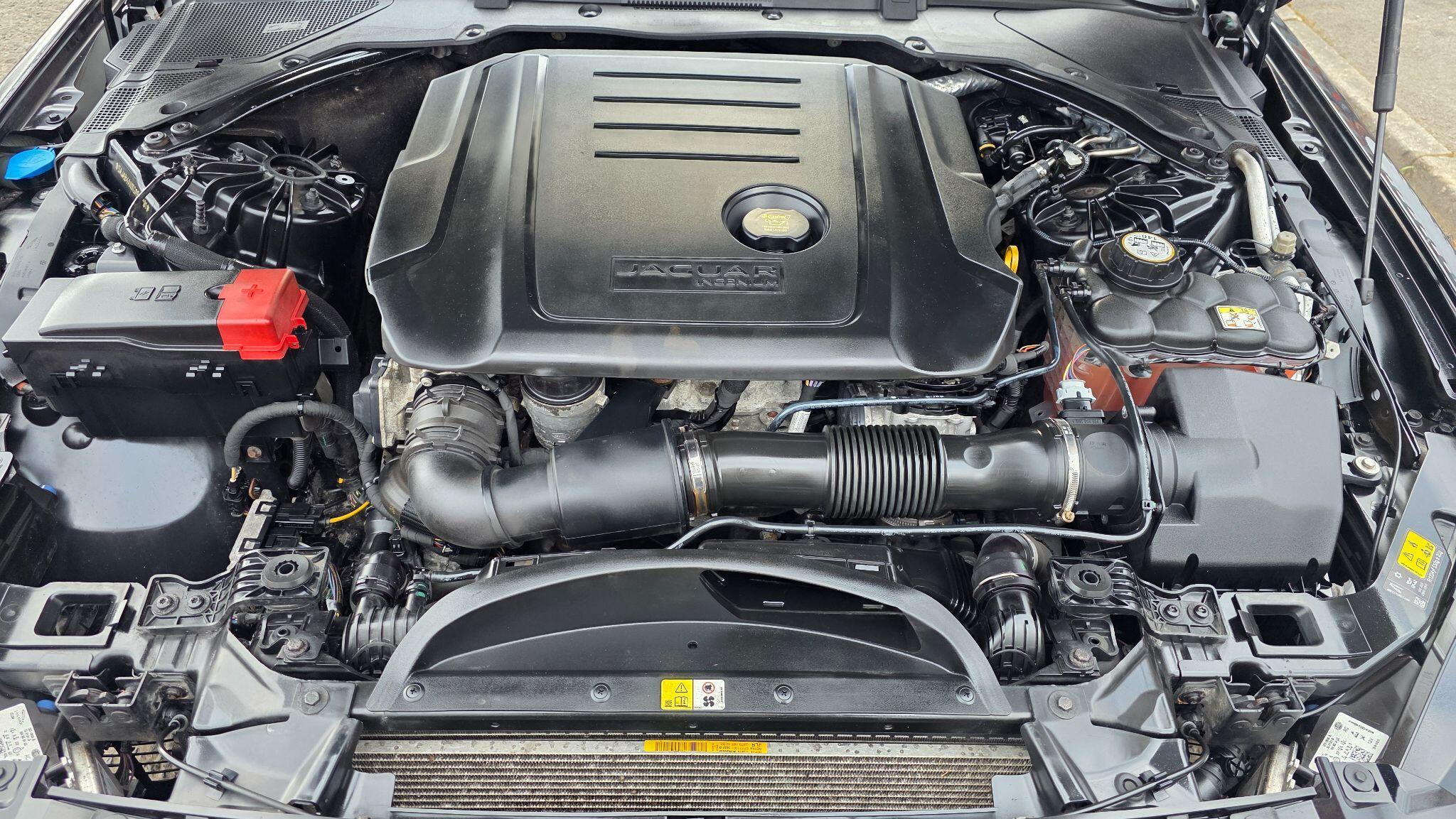 Jaguar XE - Image 62