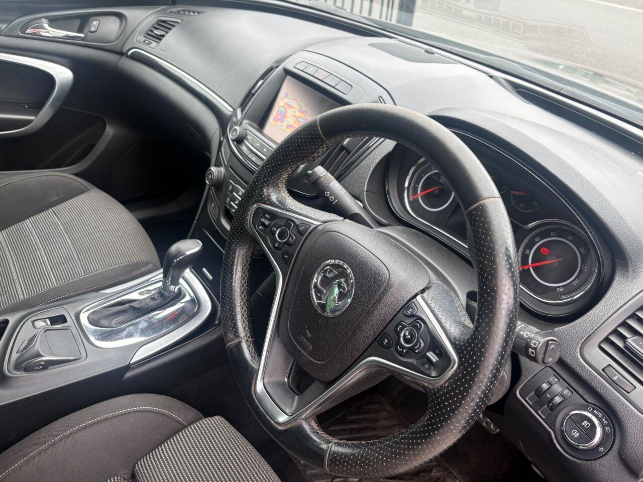 Vauxhall Insignia - Image 12