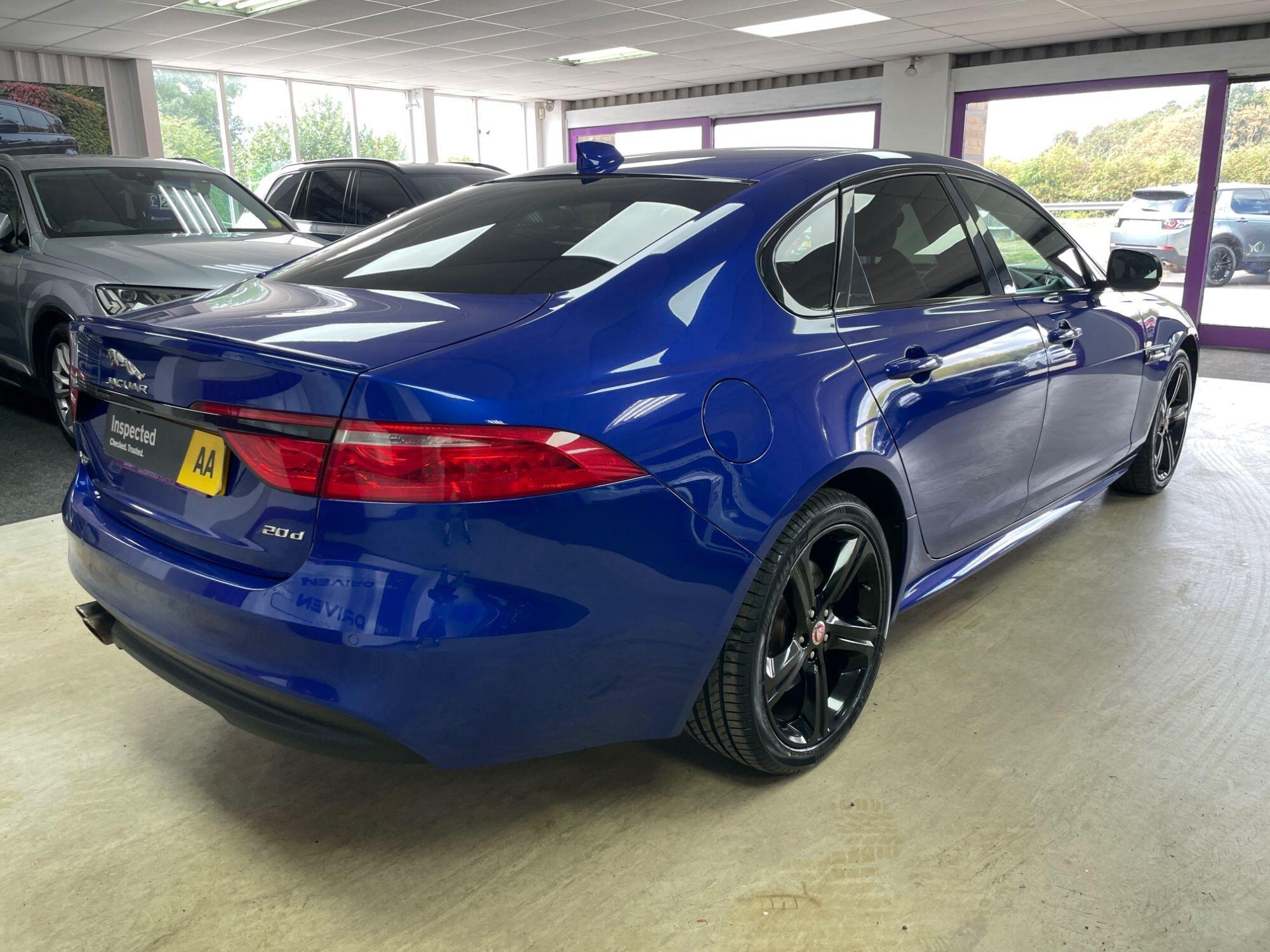 Jaguar XF - Image 13