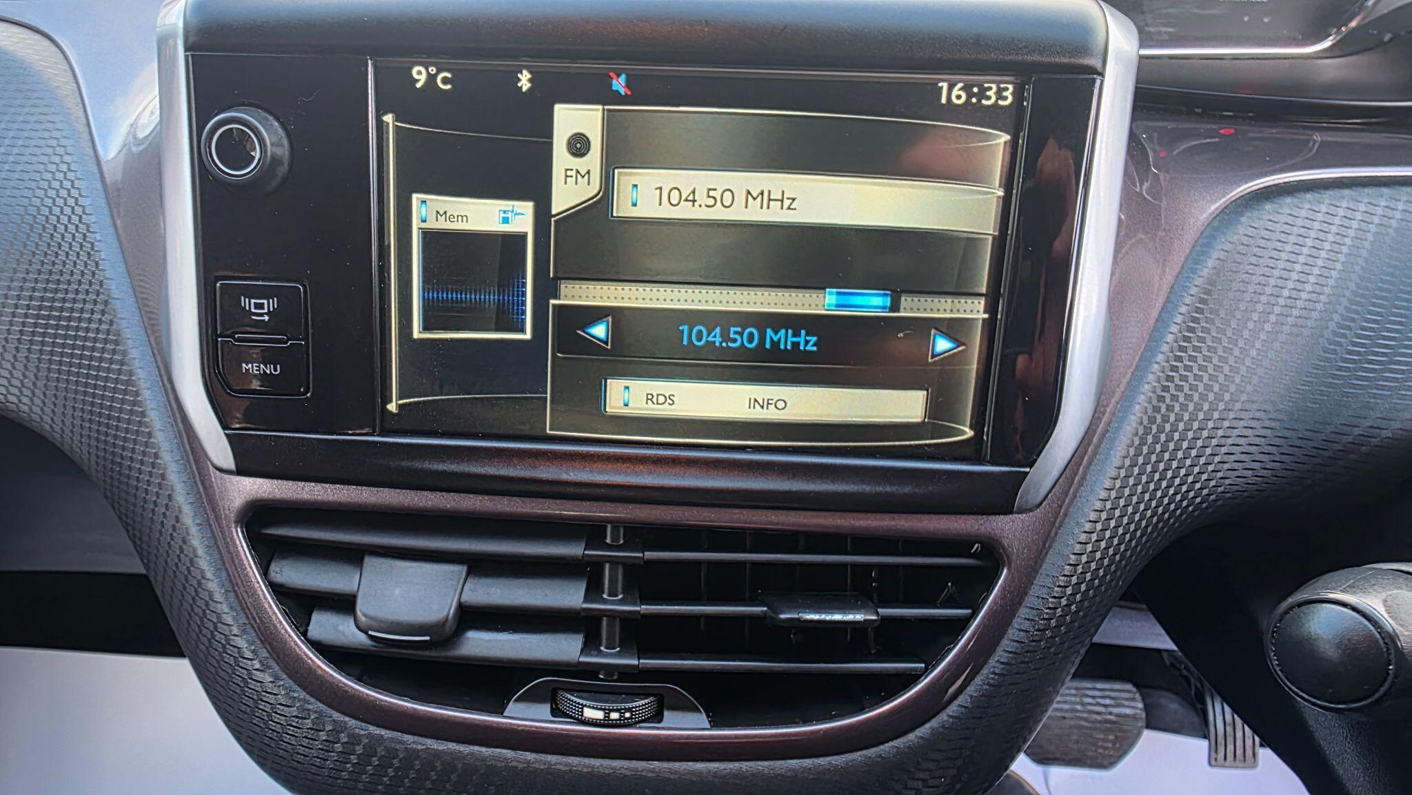 Peugeot 2008 - Image 37