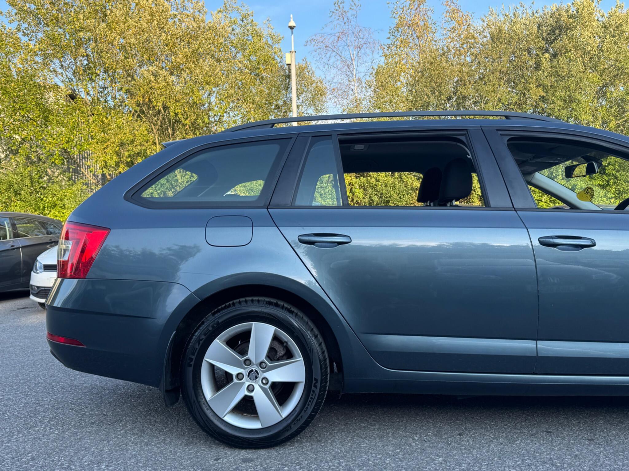 Skoda Octavia - Image 16