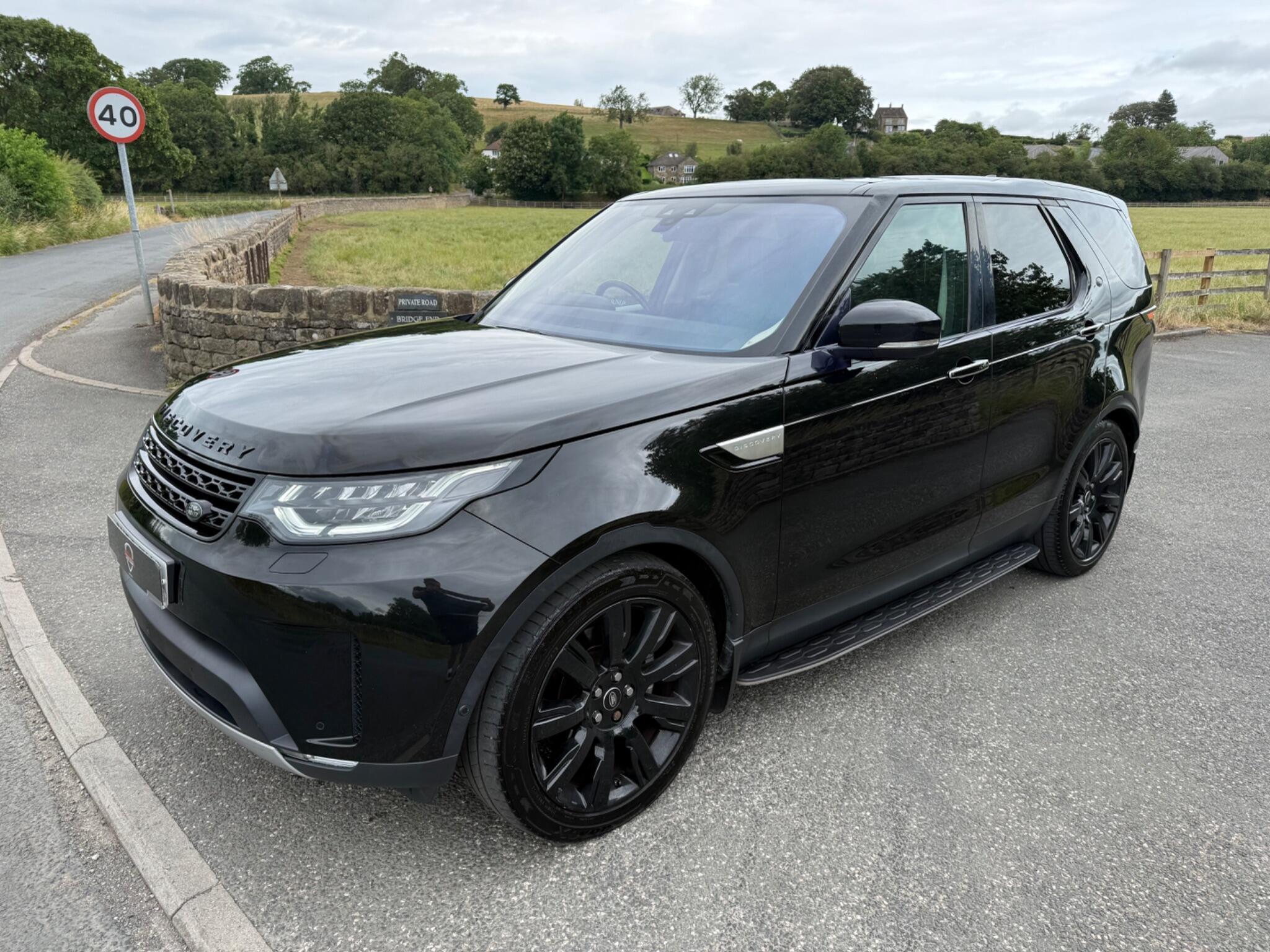 Land Rover Discovery - Image 9