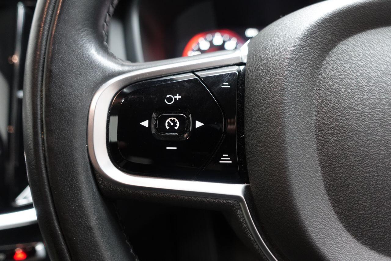 Volvo S60 - Image 38