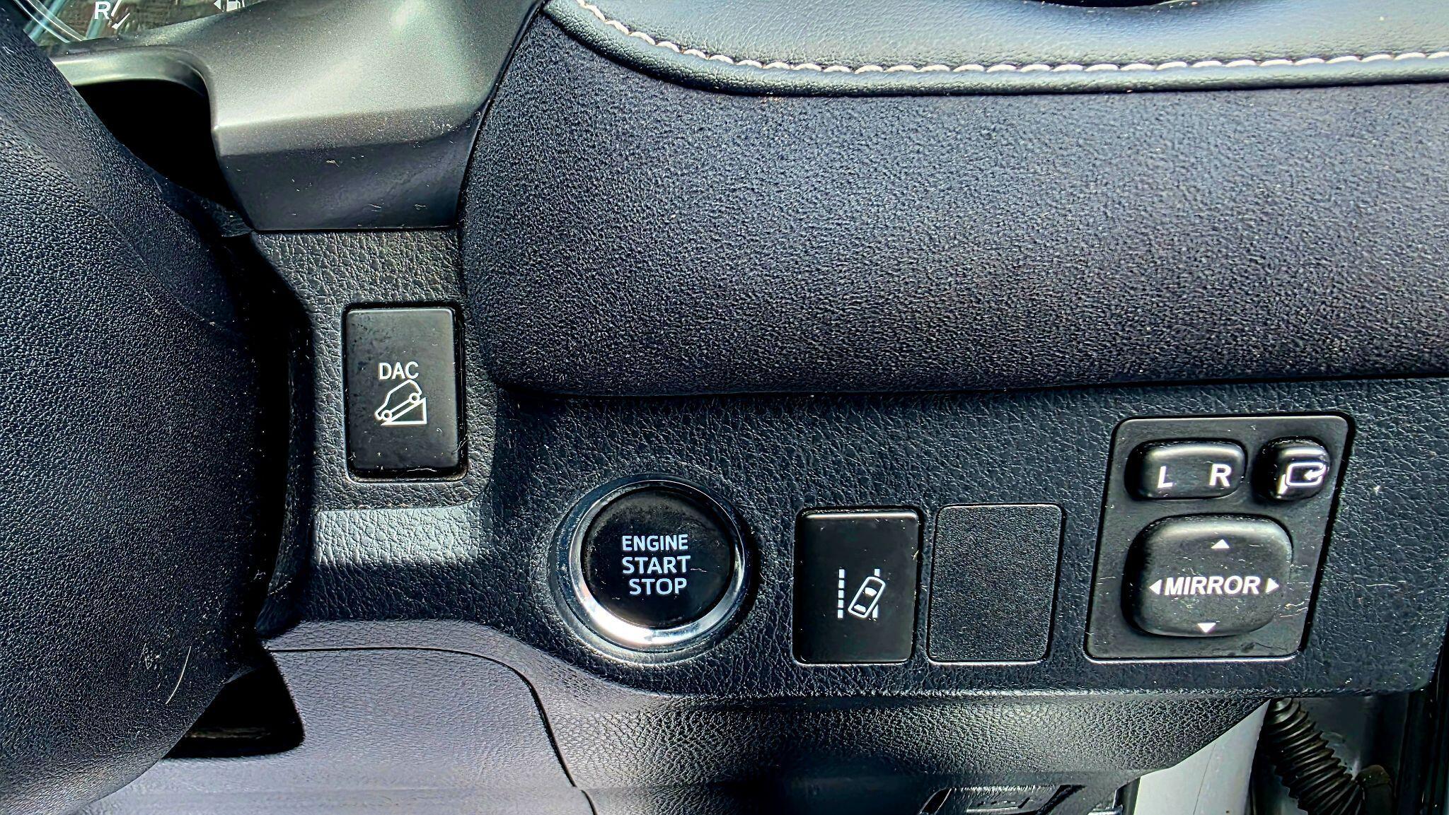 Toyota RAV4 - Image 25
