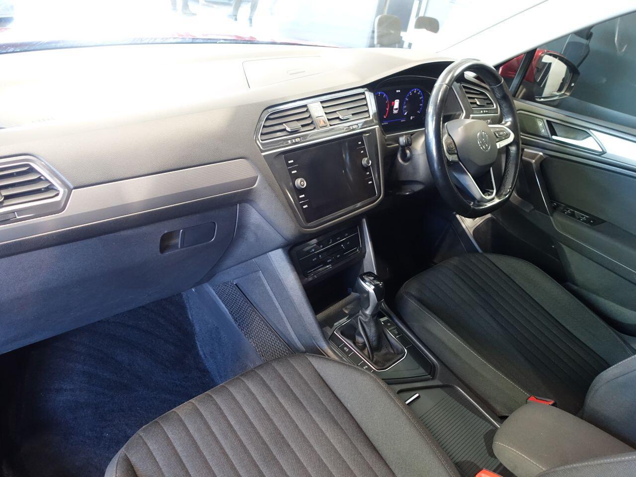 Volkswagen Tiguan Allspace - Image 11
