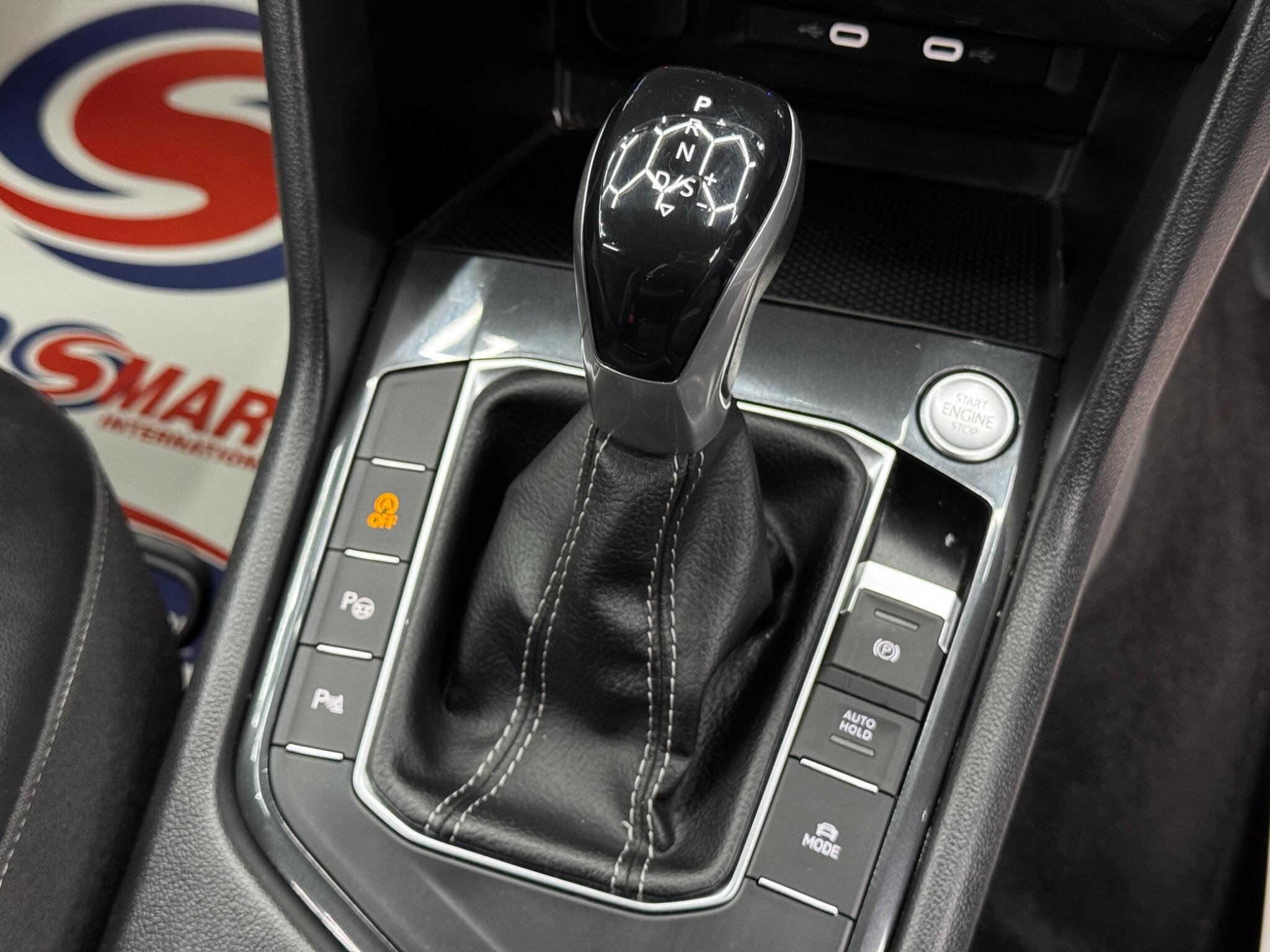 Volkswagen Tiguan - Image 26