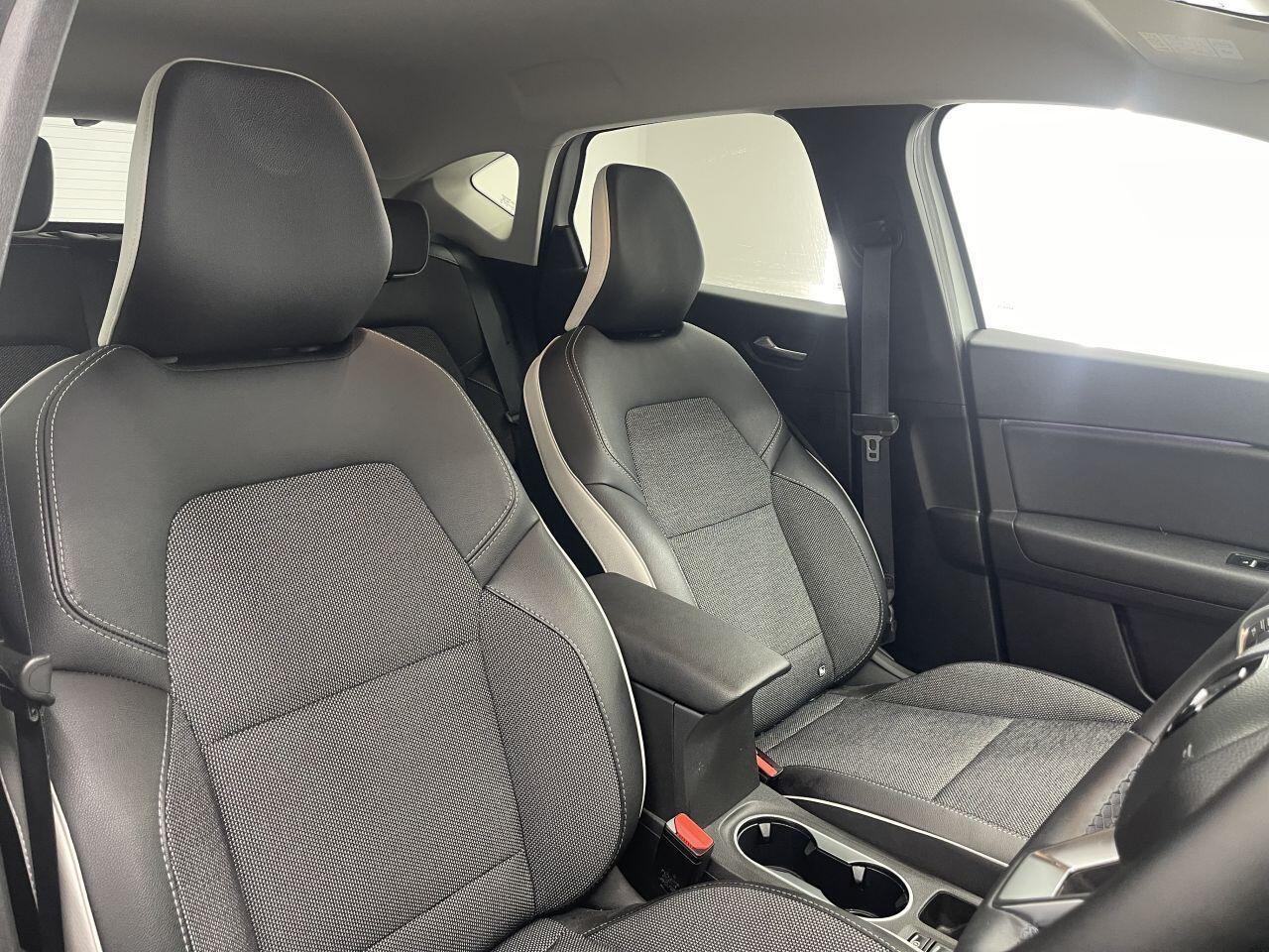 Renault Captur - Image 3