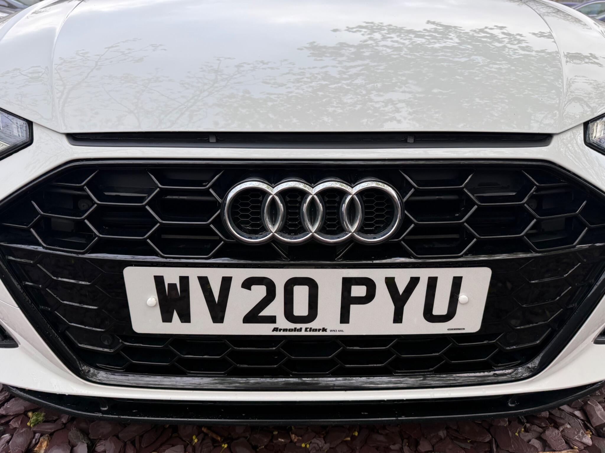 Audi A4 - Image 6