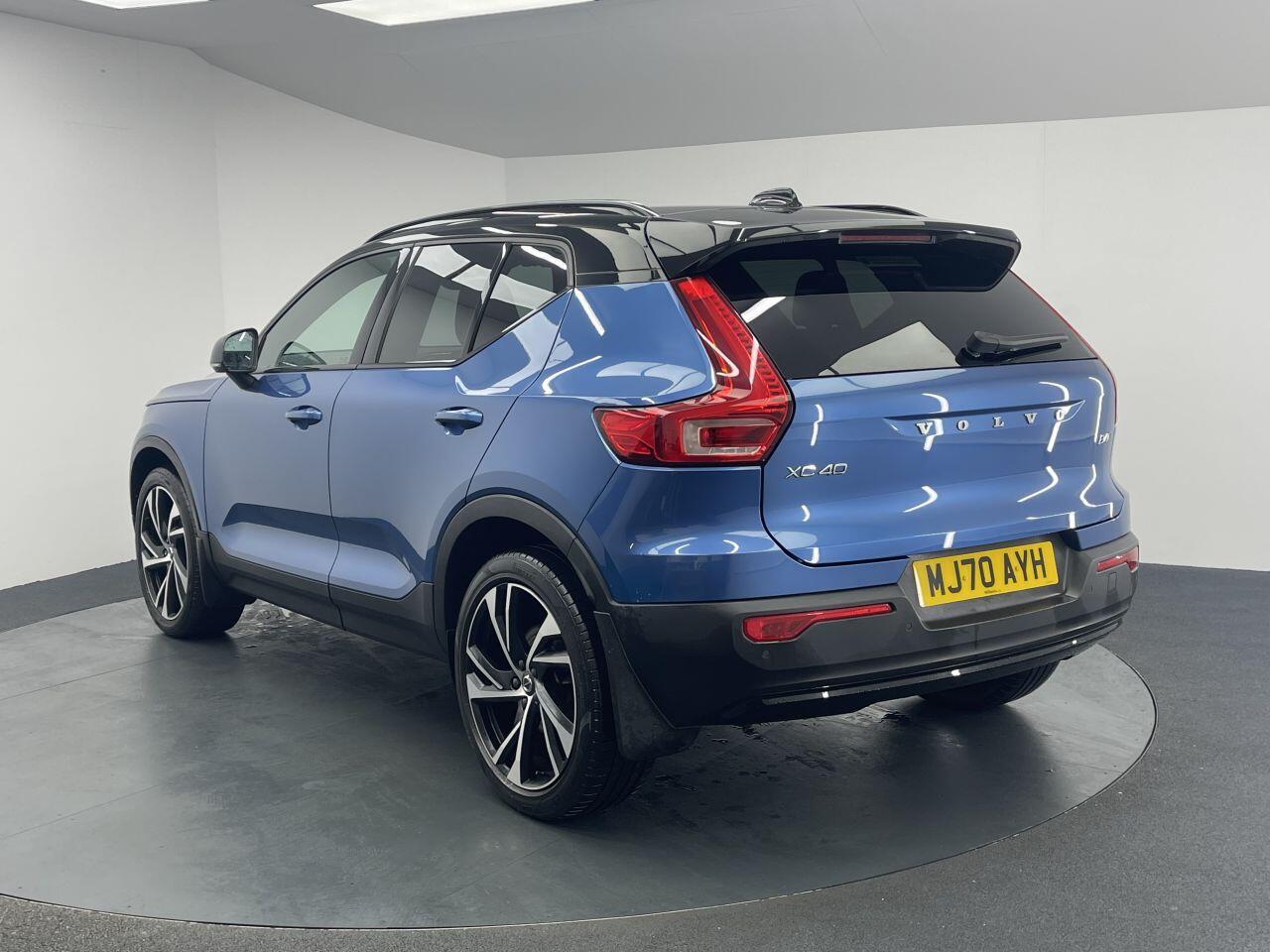 Volvo XC40 - Image 20