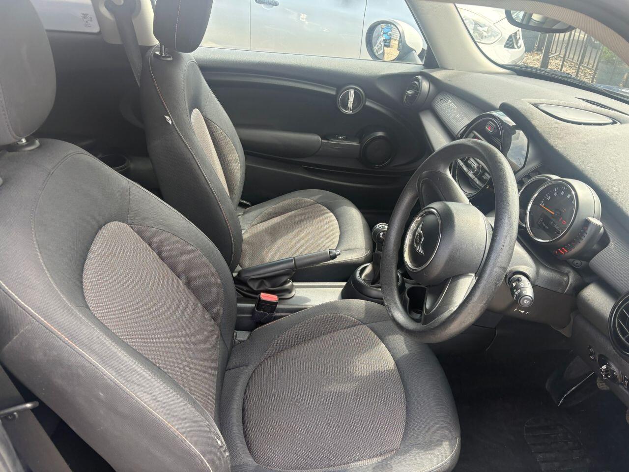 MINI Hatch - Image 11