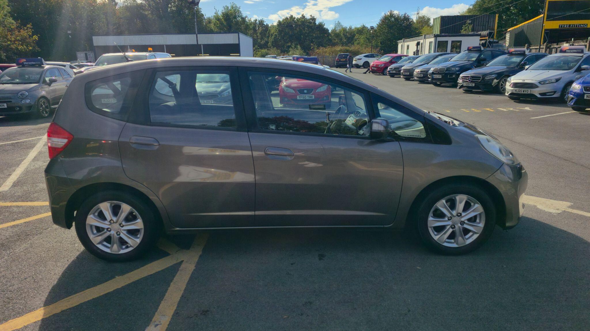 Honda Jazz - Image 8