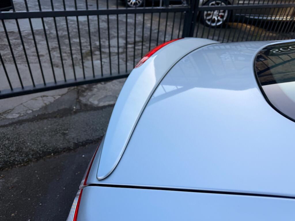 Jaguar XK - Image 16