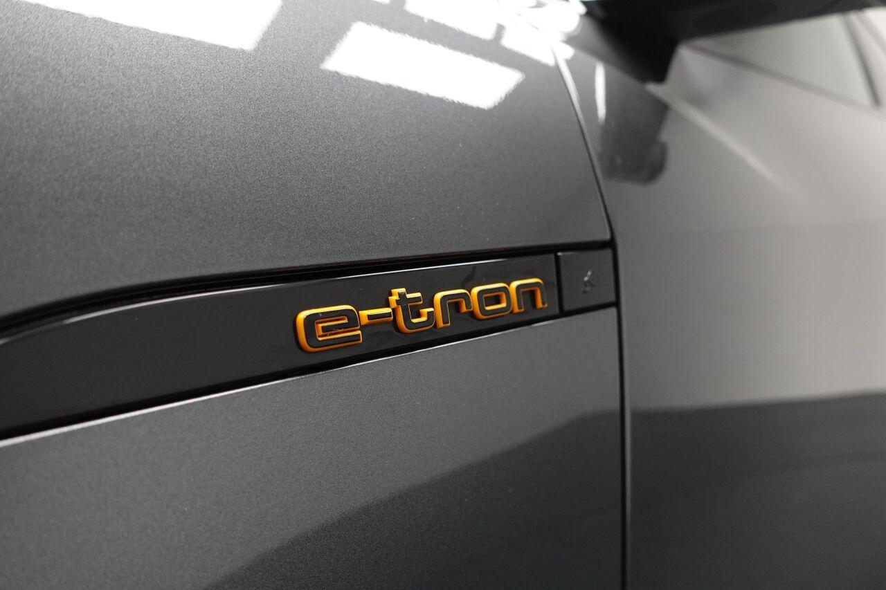 Audi E-Tron - Image 59