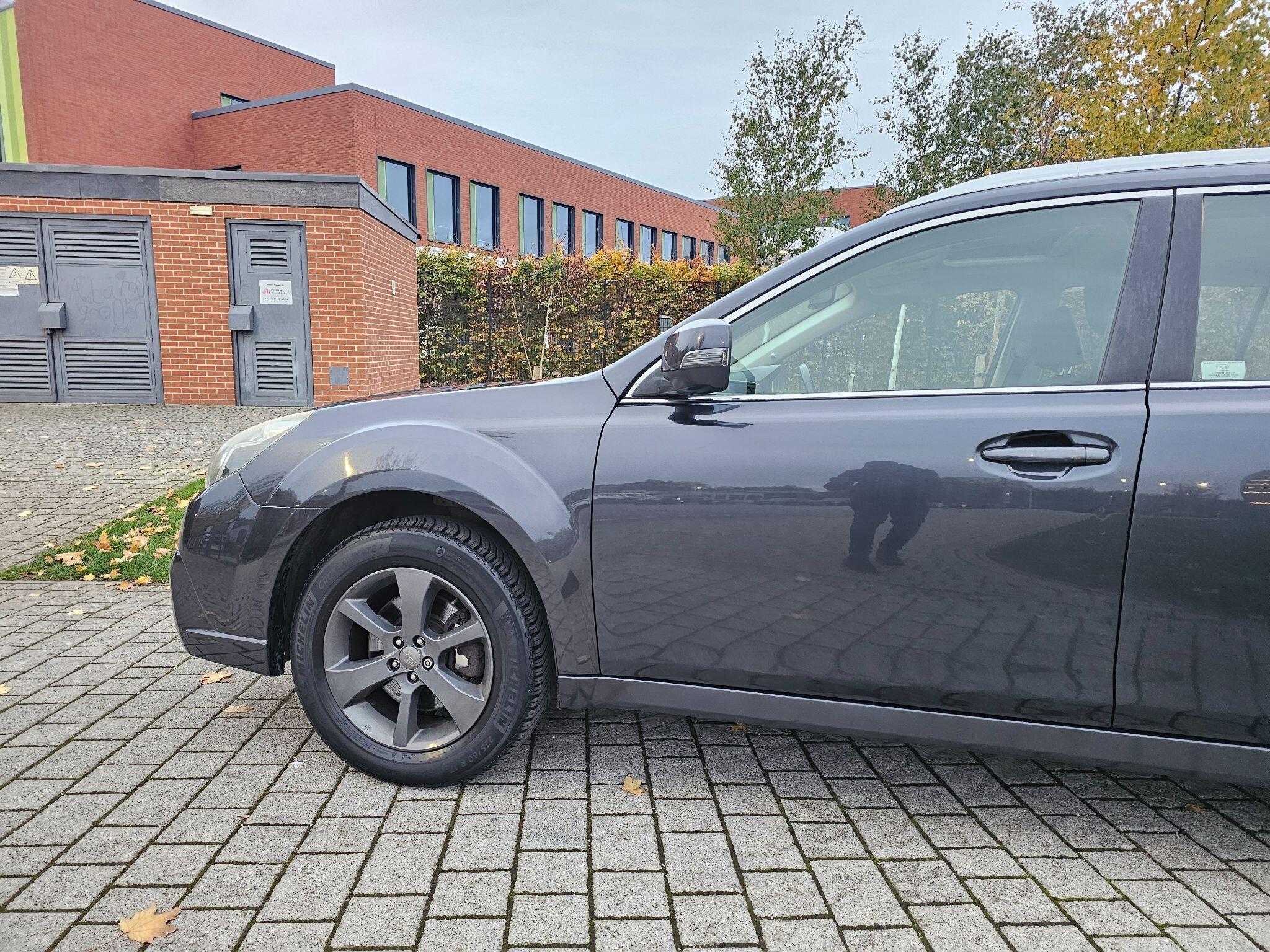 Subaru Outback - Image 19